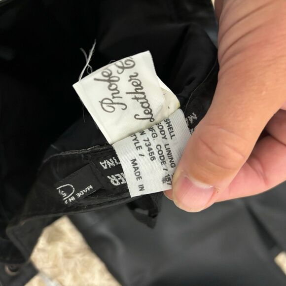 Vintage Made In Argentina Women's Genuine Leather Lined Pencil Skirt Size 5/6 - Picture 7 of 7